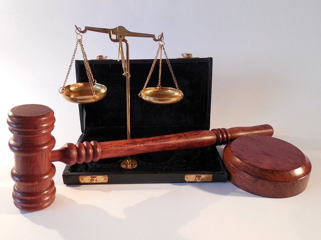 W czym potrafi nam pomóc radca prawny? W których kwestiach i w jakich sferach prawa pomoże nam radca prawny?